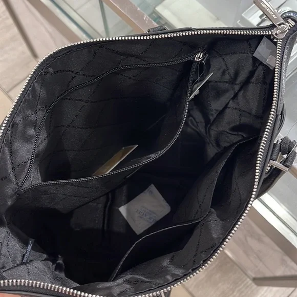 MICHAEL KORS CHARLOTTE LARGE TOP ZIP TOTE BLACK - Picture 13 of 16